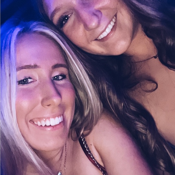 Meet your Posher, Lily - Picture 1 of 1